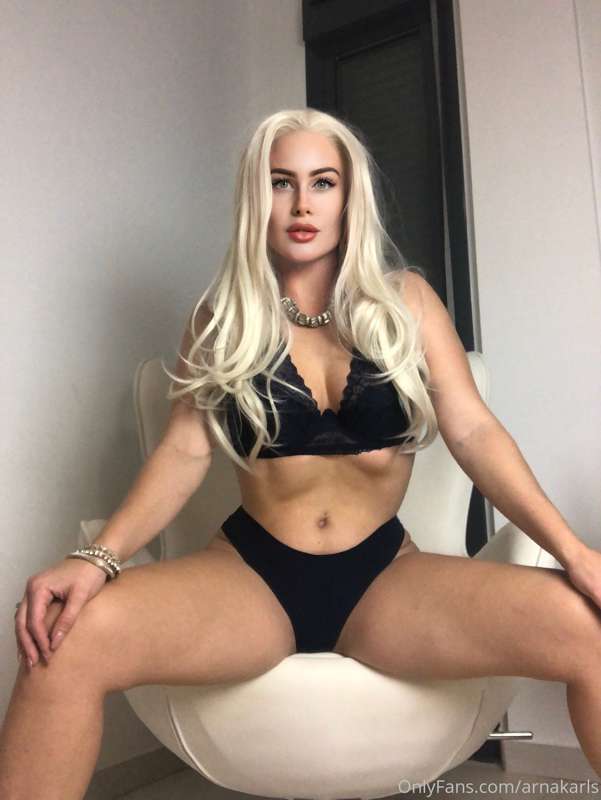 Slow replies I am shooting my New Year’s Eve set 😈