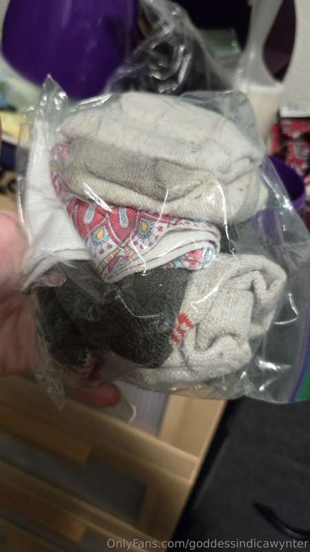 Ask prices include shipping. Priority mail. Ship in the US o.. 4