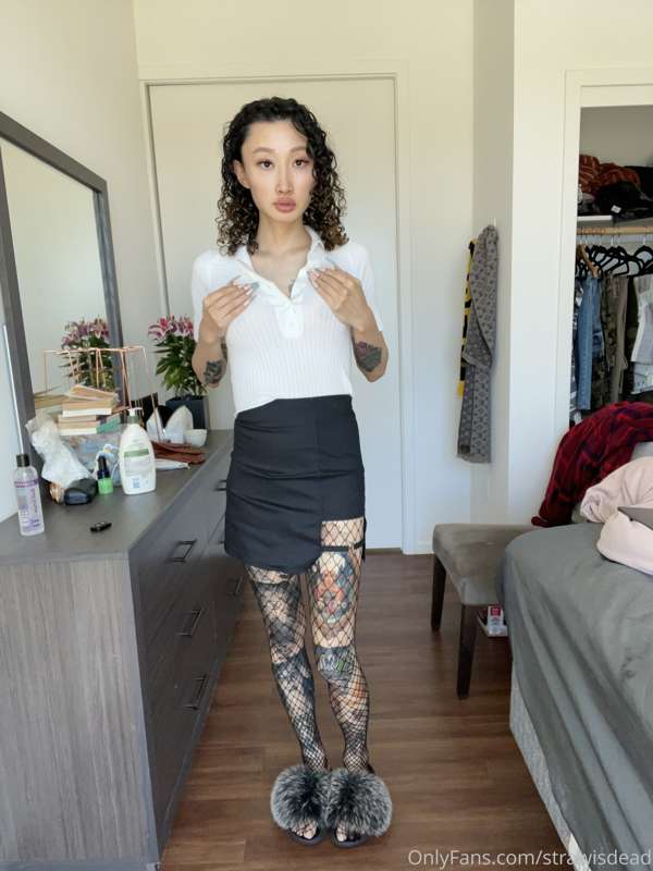 I am absolutely loving this whole outfit! Here's more of it 4