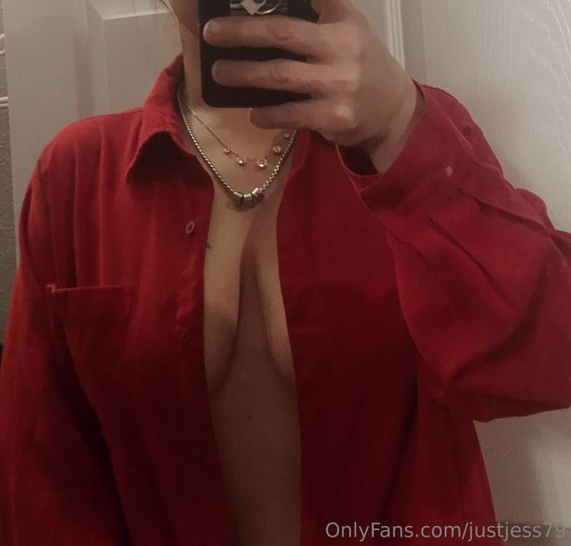 Tuesday Titties 💋😛