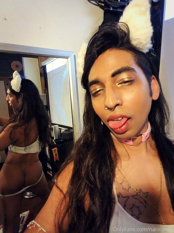 dumb slutty kitten at your service! 3