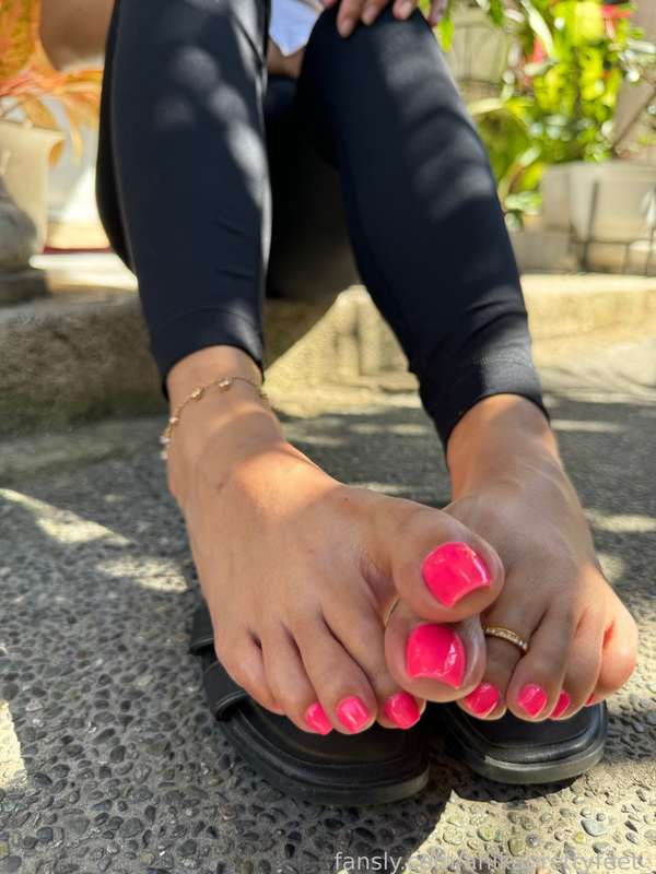Anikaprettyfeet_ - Fansly - 26 Feb, 2024 28