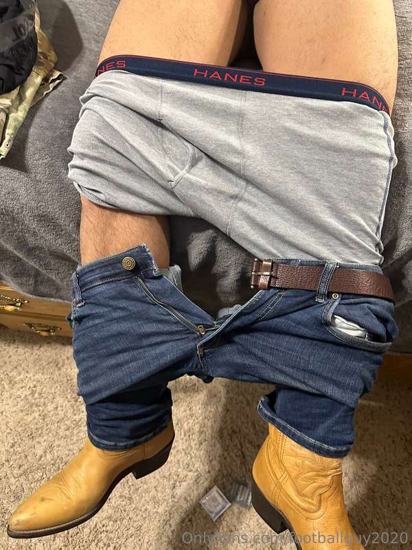 HOT PICS of PVT PEREZ!!! (no sexual nudity) 8