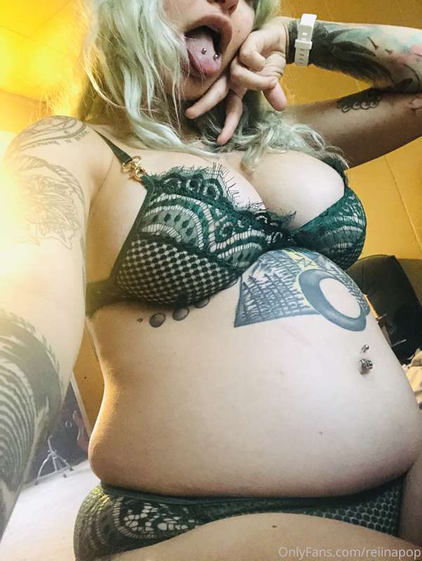 filling up my belly and playing with my curves 🥰 should I do.. 17