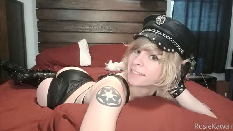 leather slut set 6/6 x Hope you liked the pics there's 40 ea.. 5