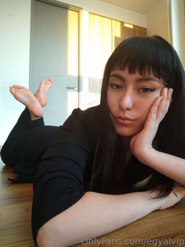 ***DIALY CONTENT***
Would you like some Femd0m video with th.. 9