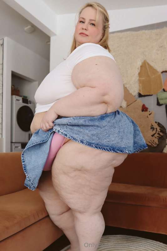 Ugh for some reason my skirts are always waaay too short in .. 18