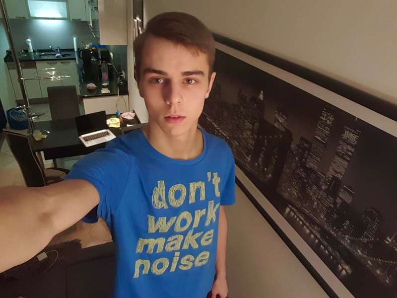 🥺🤳