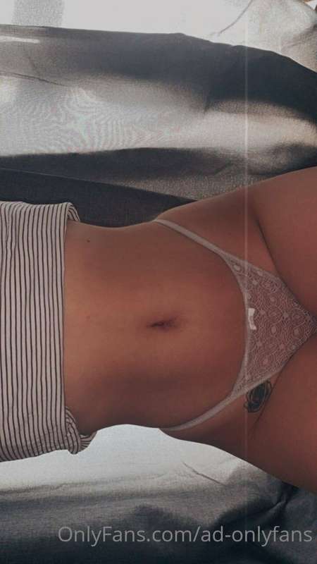 Averymaeefreex - Onlyfans - 04 Apr, 2022