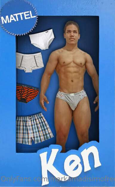 Vamos con un Ken un poco más sexy... qué tal modelo de ropa ..