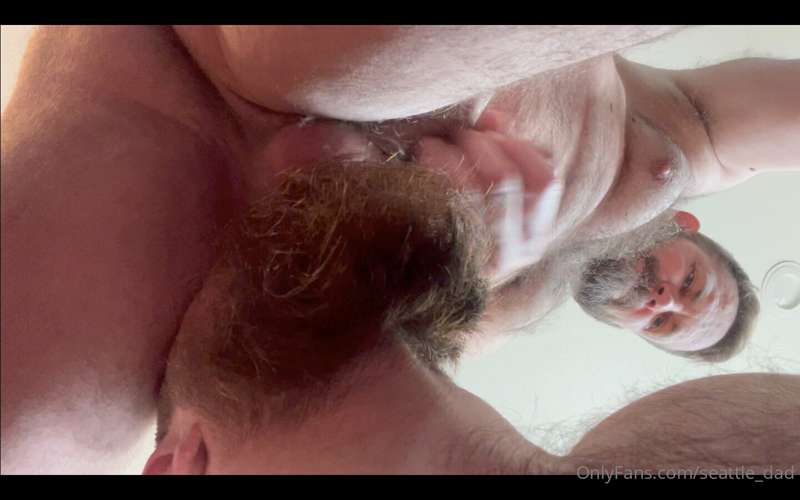 Love it when @markusartoxx brings his hairy dick over to pla.. 2