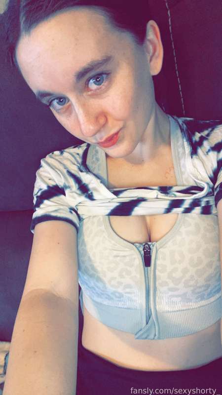 Sexyshorty_ - Fansly - 22 Apr, 2025
