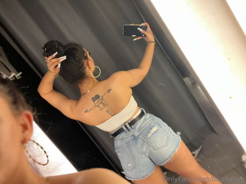 Bitababyy - Onlyfans - 15 Aug, 2024