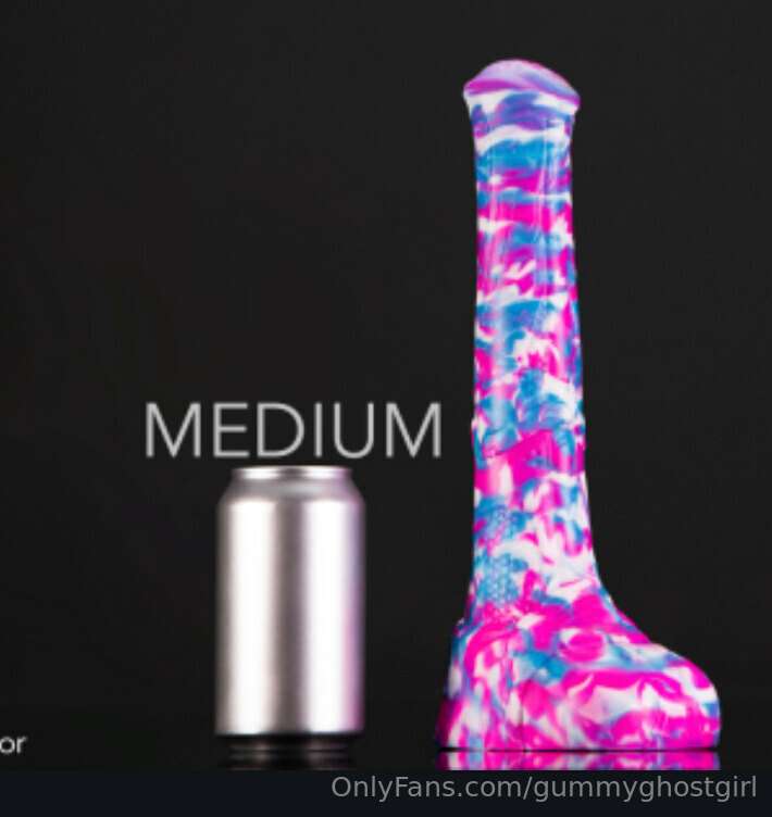 It’s my birthday today! 🥳 🎉 I got myself a new bad dragon to.. 1