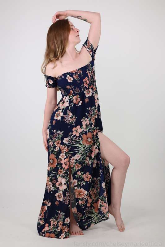 Chelseymarieofficial - Fansly - 06 May, 2025 15