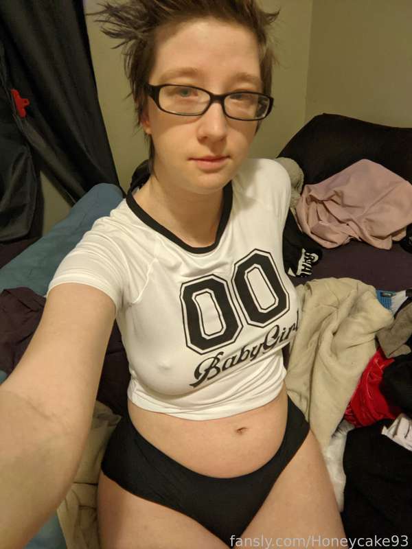 Honeycake93 - Fansly - 08 Jan, 2024 3