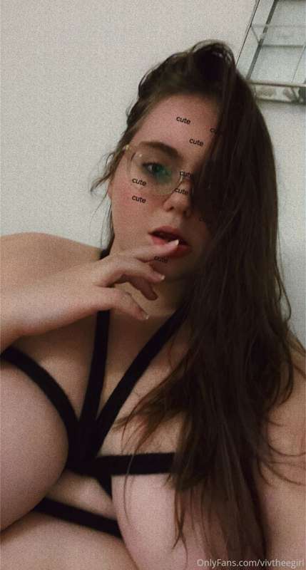 some come tie me up and fuck me 🥺👉👈