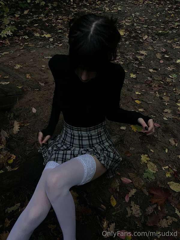 That moment when you find the perfect pose for a photo and r..