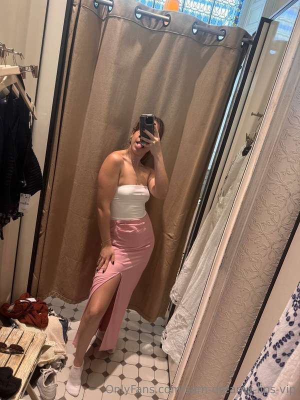Skirt, yes or no? 