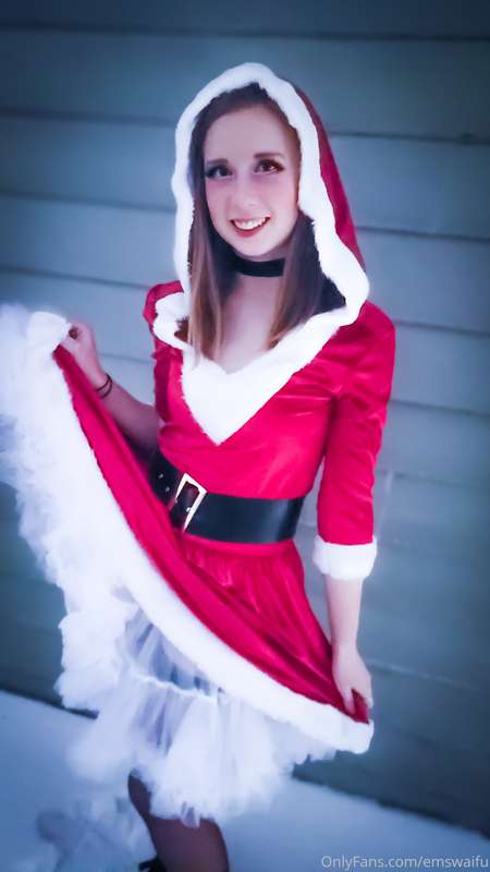 ♥♥♥ MERRY CHRISTMAS EVERYONE!!! 🎄🎅❄⛄ I hope you got everythi.. 10