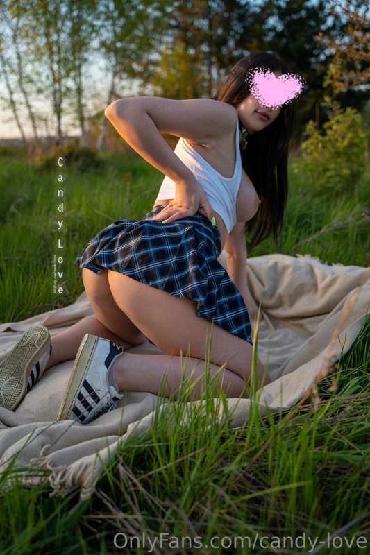 will you go on a picnic with me? 🥰💞 3