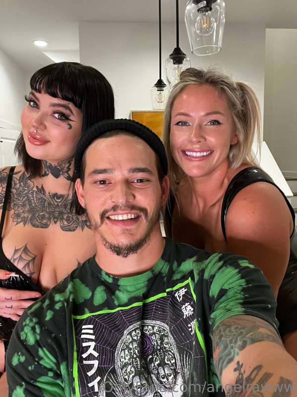 We met another Angel 😇 

***coming soon***

@angelsummer @fr.. 1