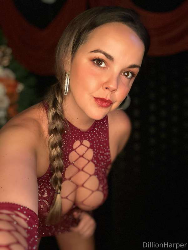 Part 2 of the butterfly 🦋 burgundy photo set 💋what do you th.. 9