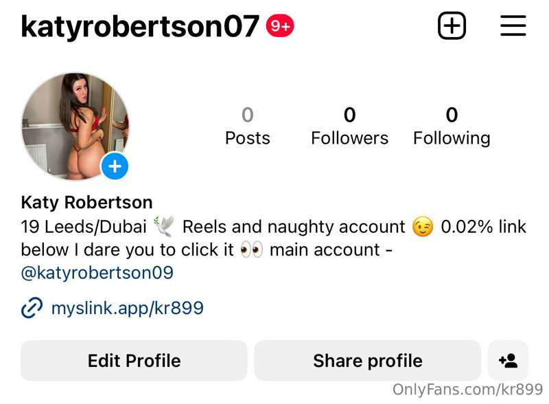 Please can everyone go follow my new Instagram - Katyroberts..