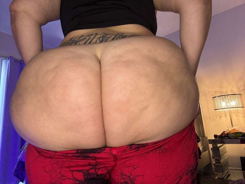 That big booty after my workout 🏋🏼‍♀️ ❤️