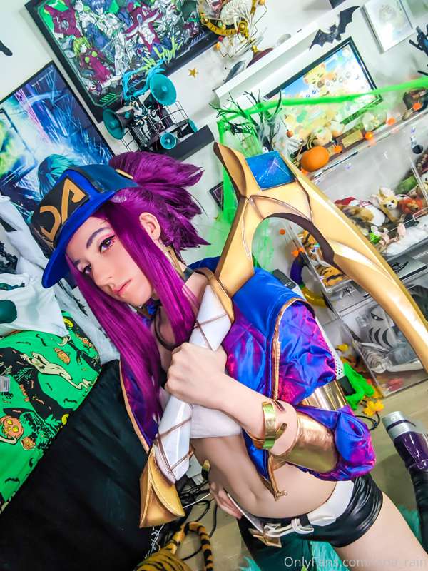 KDA Akali selfie set 2 9