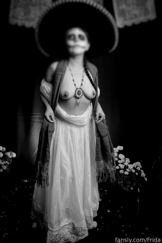 Frida - Fansly - 28 Mar, 2024 2