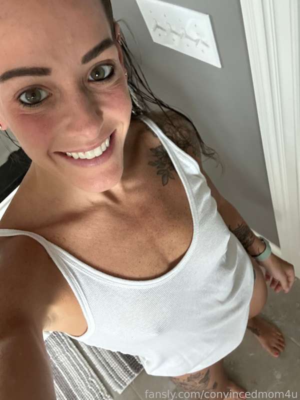 Convincedmom4U - Fansly - 19 Aug, 2023 13