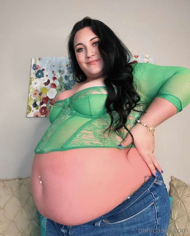 All belly, all the time 😍🐖🐖🐖🐖🐖 4