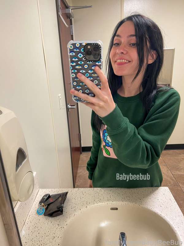 Babybeebub - Fansly - 10 Jun, 2022 8
