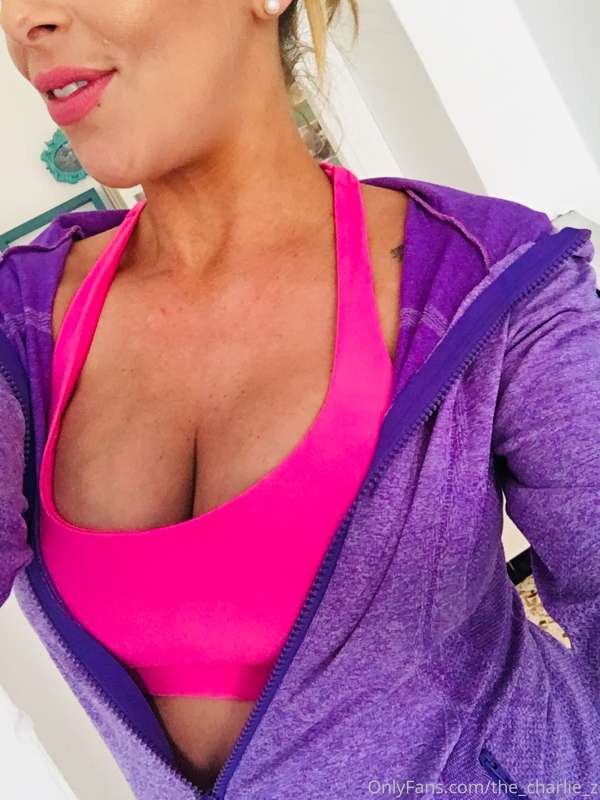 Tits heaving out my gym top 1