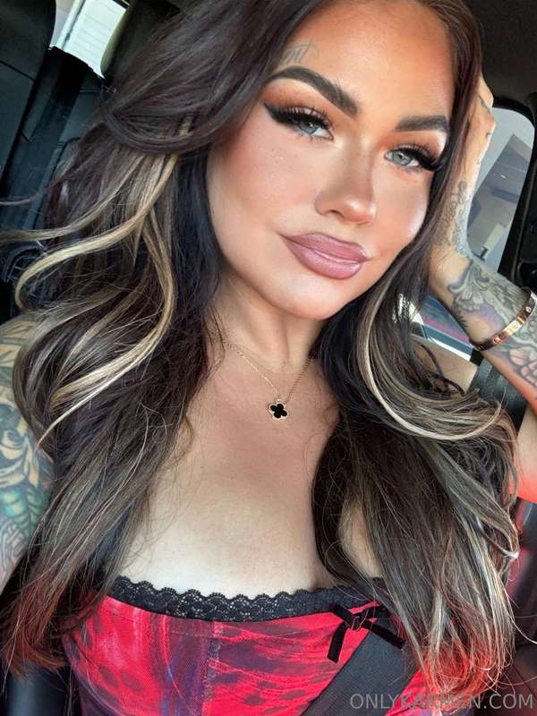 Caught the good light… and hopefully your attention DM me
