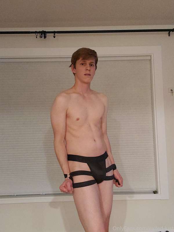 Want a pair of underwear you can use to subdue me? 2