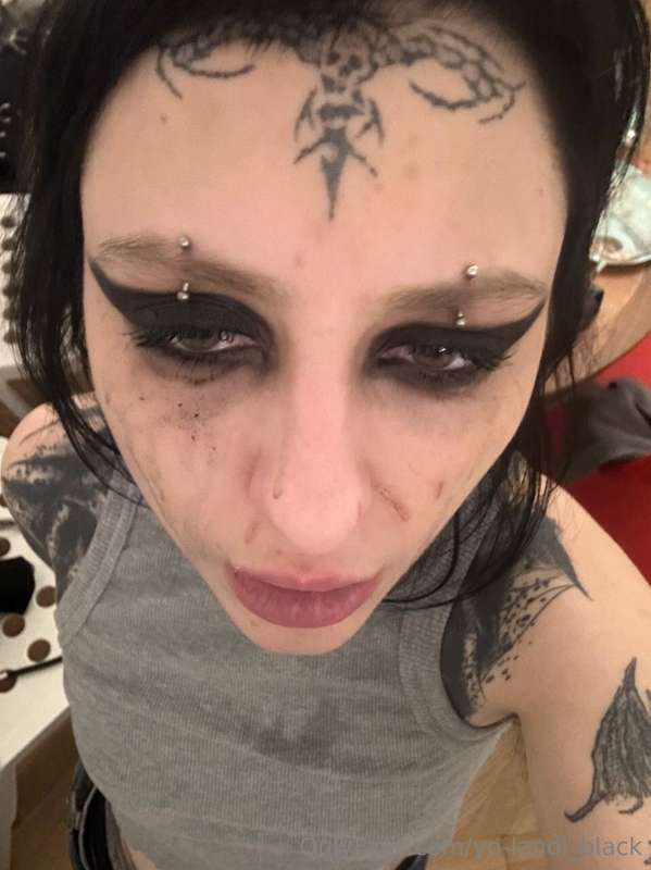 Do you think you would ruin my makeup?😈