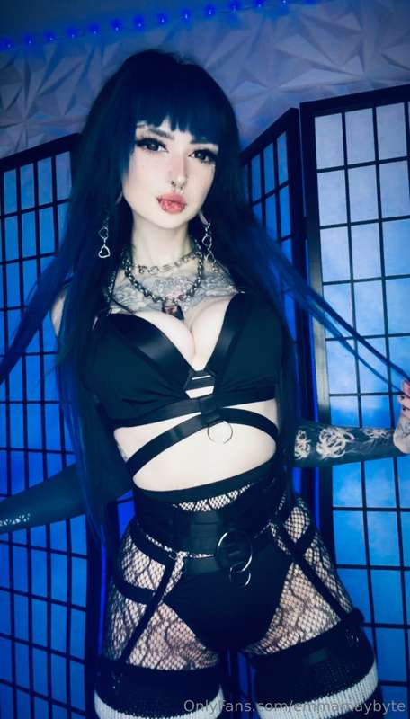 Emmamaybyte - Onlyfans - 21 Feb, 2025 4