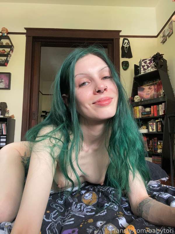 Babytori - Fansly - 04 May, 2024 2