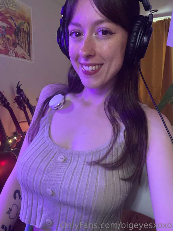 Come by for a little Zelda stream on twitch