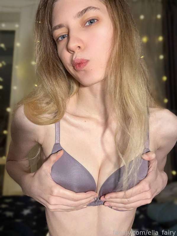 Ella_Fairy - Fansly - 25 Jan, 2025 2