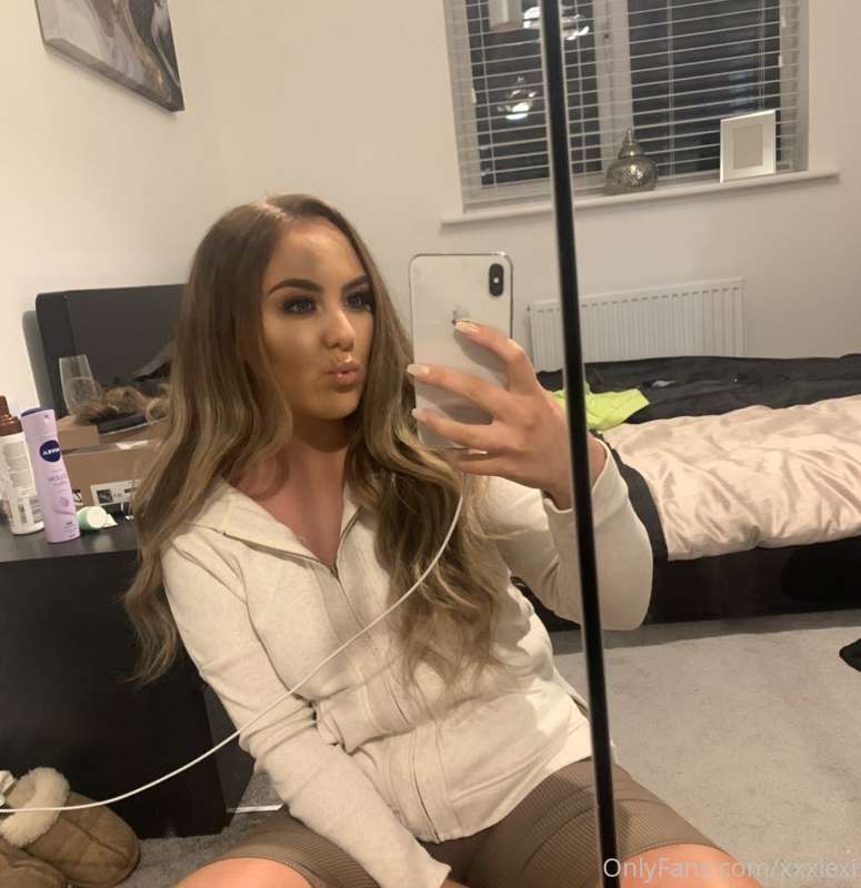 Ready for another night out 😭