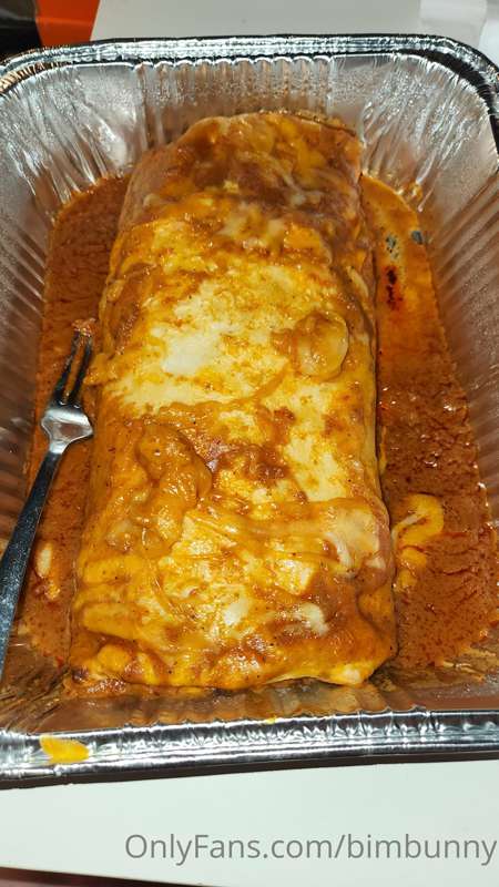 Ate a 3 pound burrito and a plate of nachos con carne asada ..
