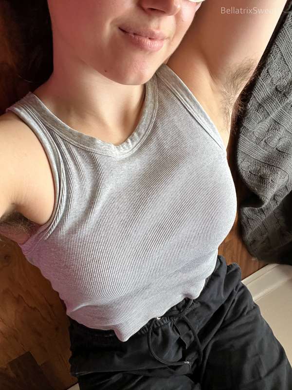 sweaty armpits, garden work is hard work! 4