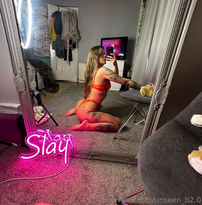 Videos from this set coming over the next 3 days 💖🧡 keep you.. 3