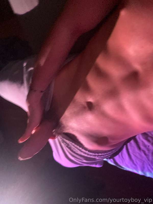 Yourtoyboy_Vip - Onlyfans - 19 Apr, 2025 5