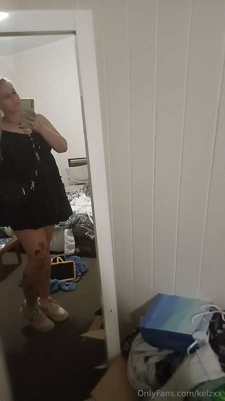 Out for the night hopefully pull a dude to make content