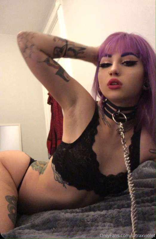i’m puppy 🥺🐶 woof pet me
