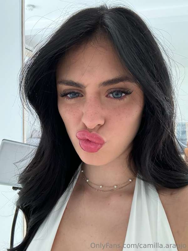 💋